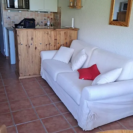 2000 Apartment *